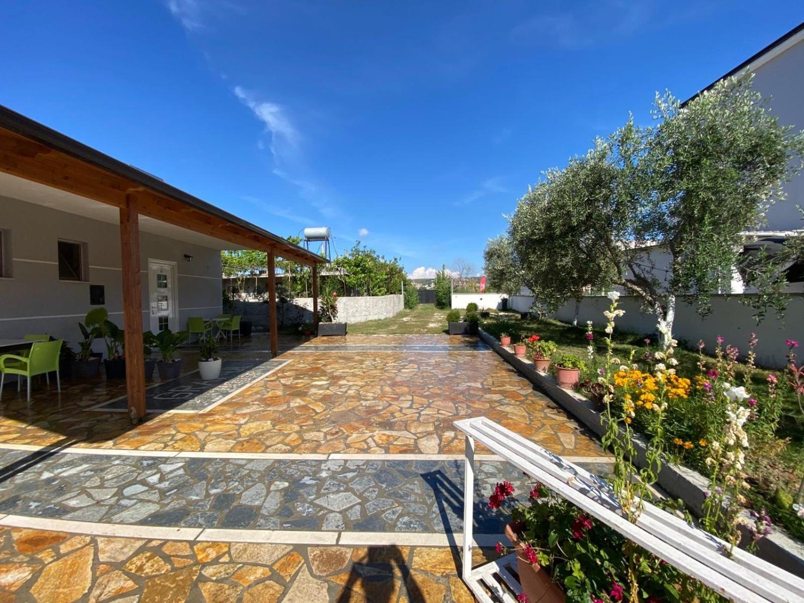 Gray&Oli Studios Vlore Exterior photo